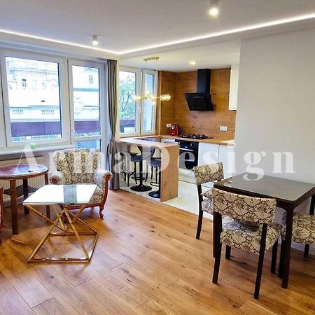 Arma Design Apartment 2 Bedrooms วอร์ซอ ภายนอก รูปภาพ