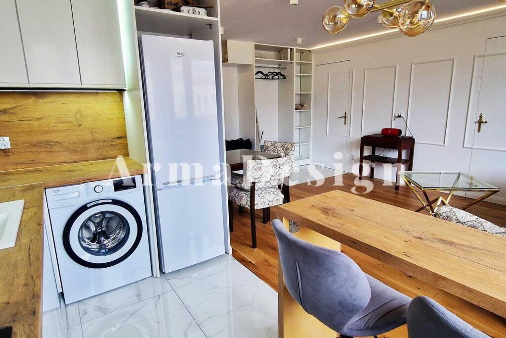 Arma Design Apartment 2 Bedrooms วอร์ซอ ภายนอก รูปภาพ